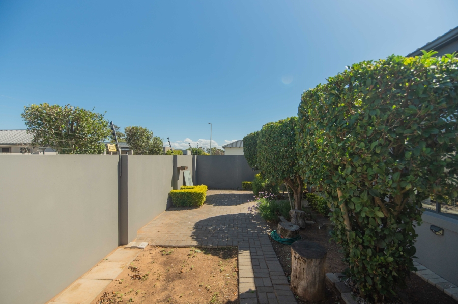 3 Bedroom Property for Sale in Pinelands Eastern Cape